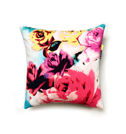 engagement, wedding gift, romance, decorative cushion, throw pillow, interior design, office interior design, restaurant interior design, flowers, roses 